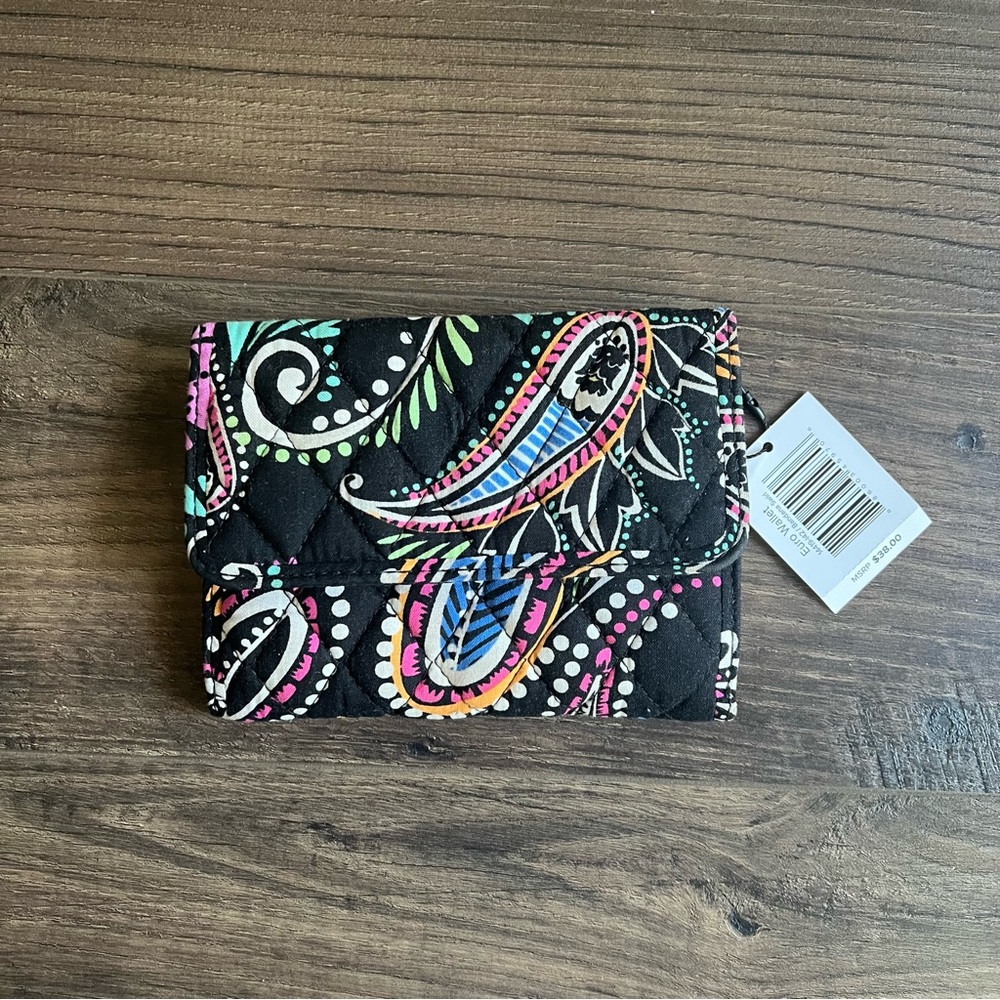 NWT Vera Bradley Euro Wallet Bandana Swirl Print